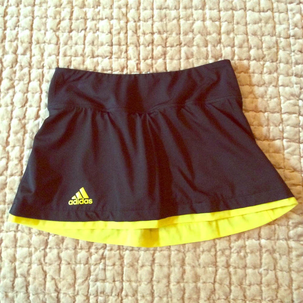 Adidas tennis skirt